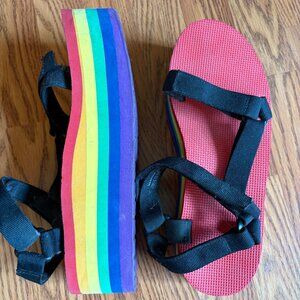 Teva Rainbow Pride Platform Sandels Size Women 11 Men 9